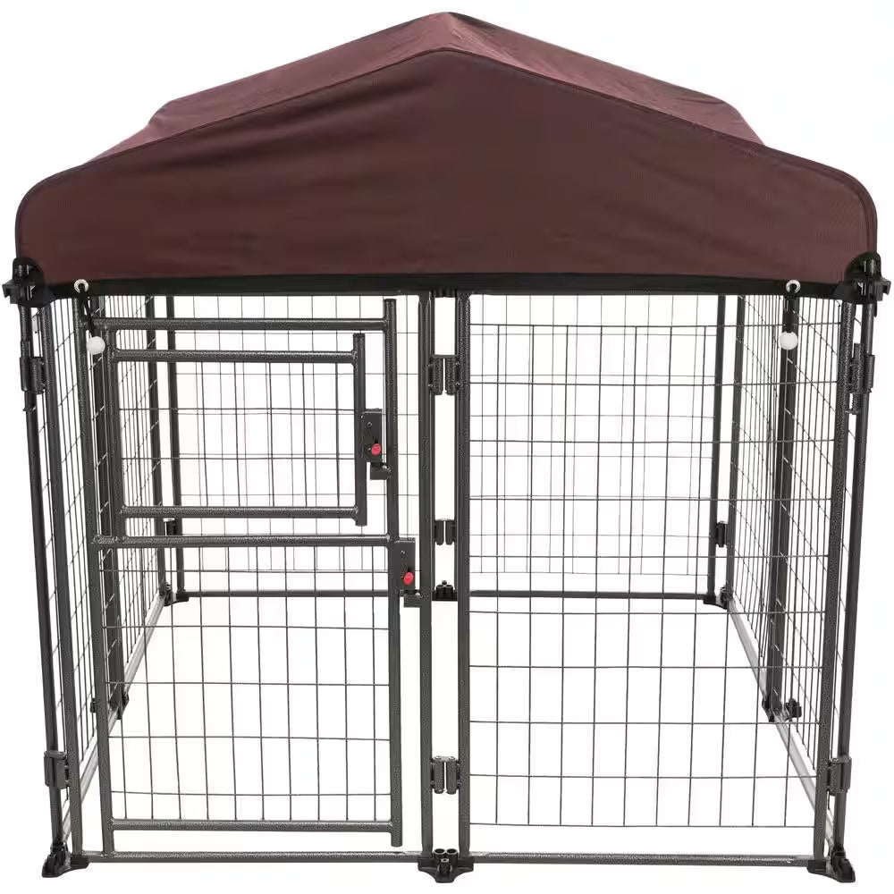 Deluxe Outdoor Dog Kennel with Cover, Medium